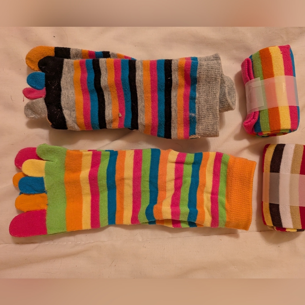 Colorful Striped Toe Socks